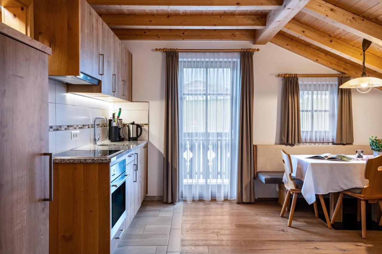 Feldererhof Apt Almenblick サンタ・マッダレーナ・イン・カジーエス エクステリア 写真