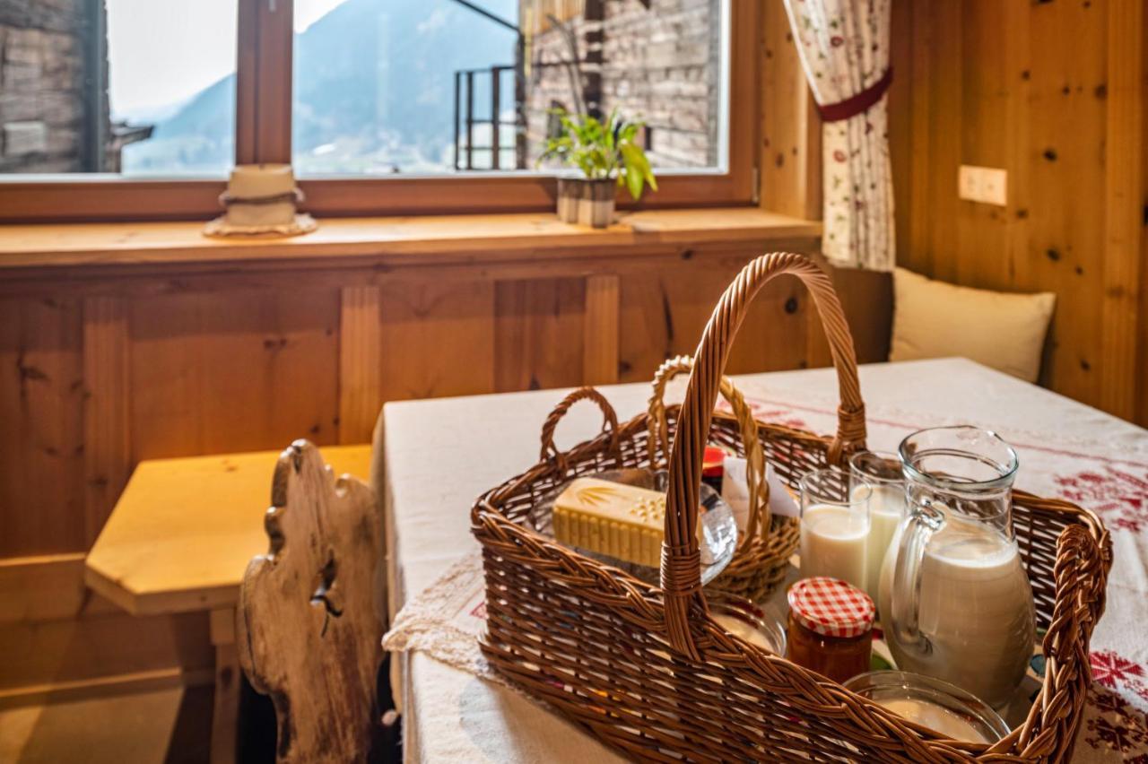 Feldererhof Apt Almenblick サンタ・マッダレーナ・イン・カジーエス エクステリア 写真